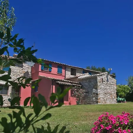 Apartment Rose 4 Cagli